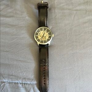 Black leather Fossil watch